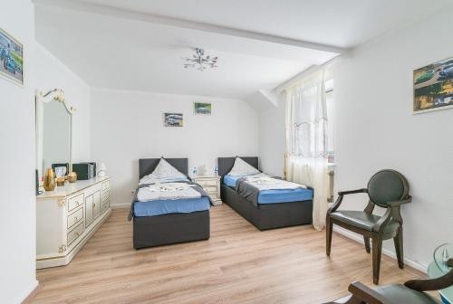 Imagen de la habitación del Nurburgring Rooms Pinocchio. Foto 7