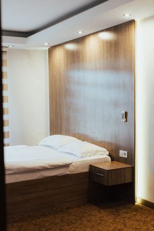 Imagen de la habitación del Ny World Hotel. Foto 7