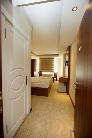 Imagen de la habitación del Ny World Hotel. Foto 12