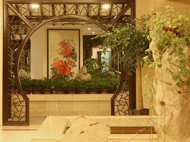 Imagen de los interiores del OASIS TOWER HOTEL. Foto 3
