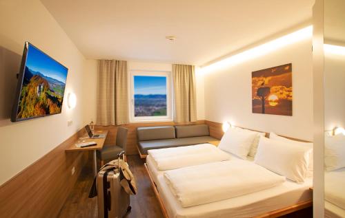 Imagen de la habitación del OEKOTEL Hohenems. Foto 15