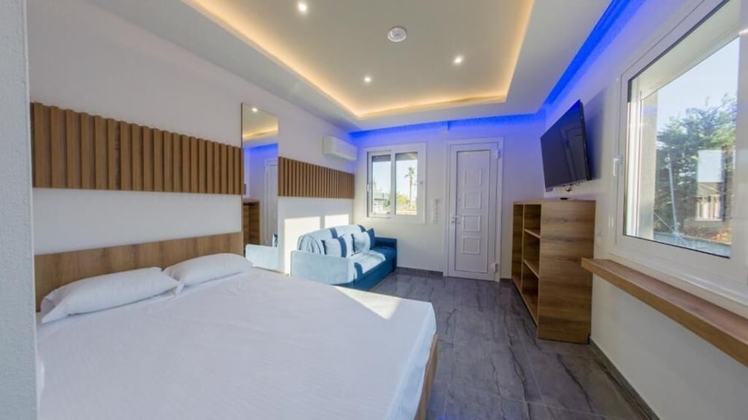 Imagen de la habitación del OLYMPIADA GIRNI Suites. Foto 6