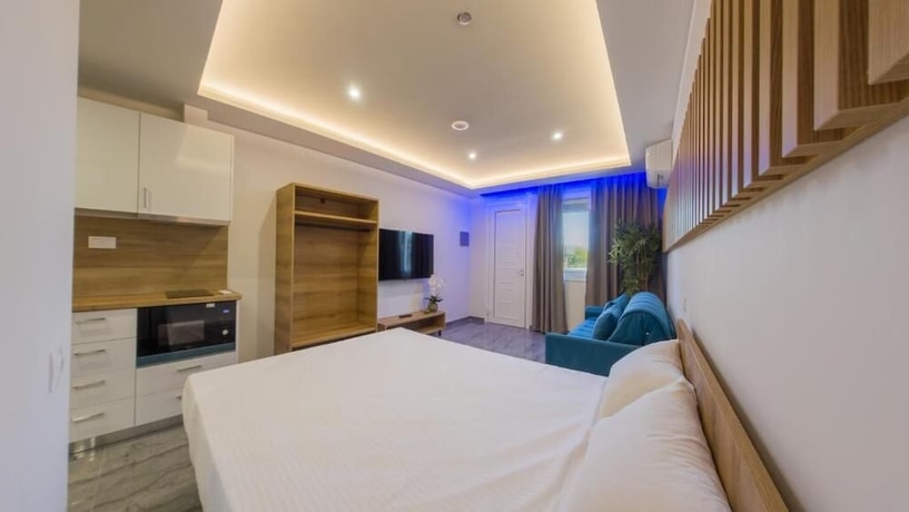 Imagen de la habitación del OLYMPIADA GIRNI Suites. Foto 11