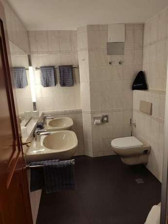 Imagen de la habitación del OSCARS Hotel 1415. Foto 14