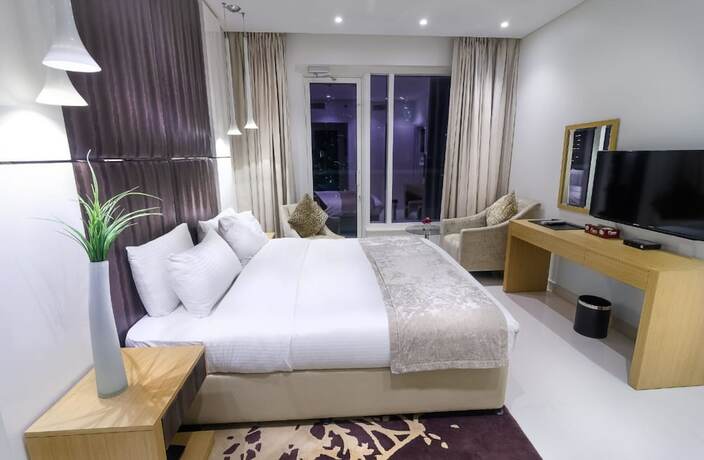 Imagen de la habitación del OSKENA Vacation Homes - Damac Maison Canal View. Foto 17