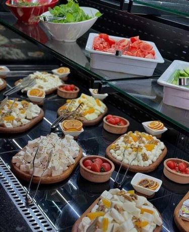 Imagen del bar/restaurante del OSMANİYE GARDEN OTEL. Foto 2