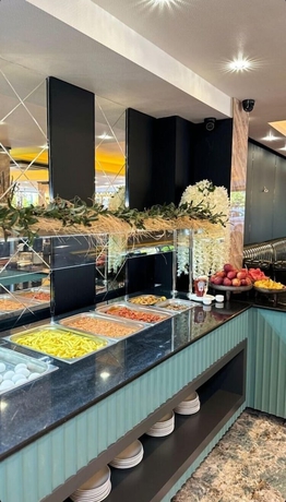 Imagen del bar/restaurante del OSMANİYE GARDEN OTEL. Foto 5