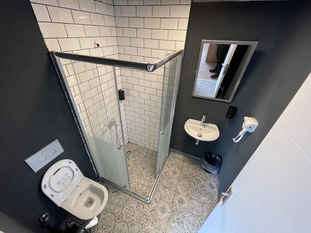 Imagen de la habitación del OTTO City Premium Suites. Foto 11