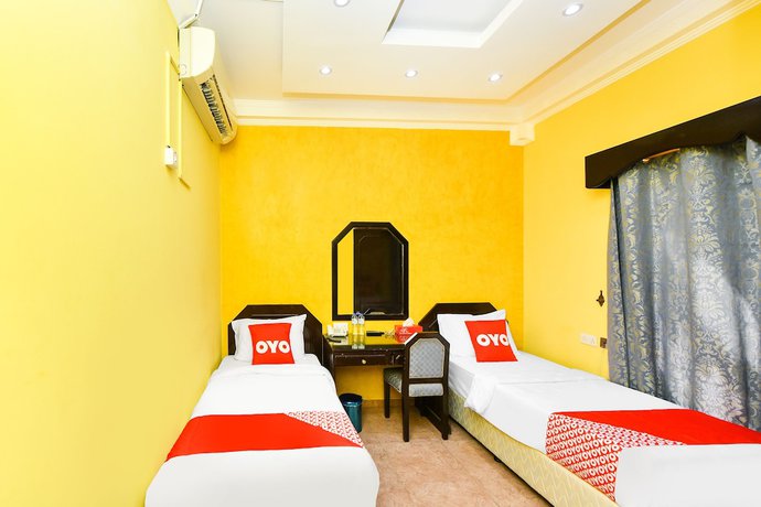 Imagen de la habitación del OYO 137 Marina Hotel. Foto 8