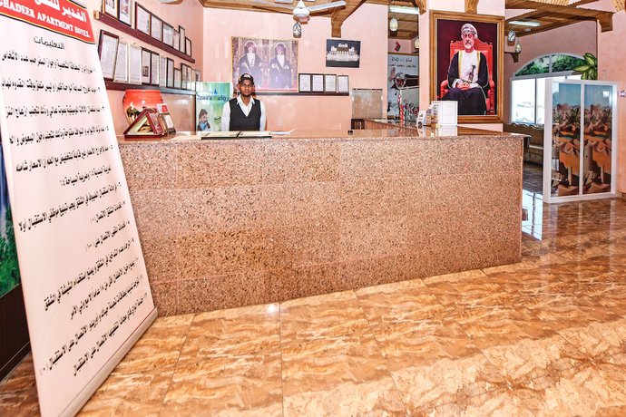 Imagen de los interiores del OYO 139 Al Ghadeer Hotel Apartments. Foto 19