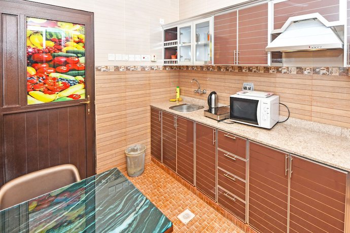 Imagen de la habitación del OYO 139 Al Ghadeer Hotel Apartments. Foto 10