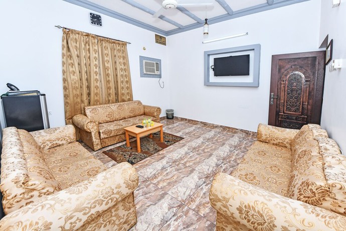 Imagen de la habitación del OYO 139 Al Ghadeer Hotel Apartments. Foto 14