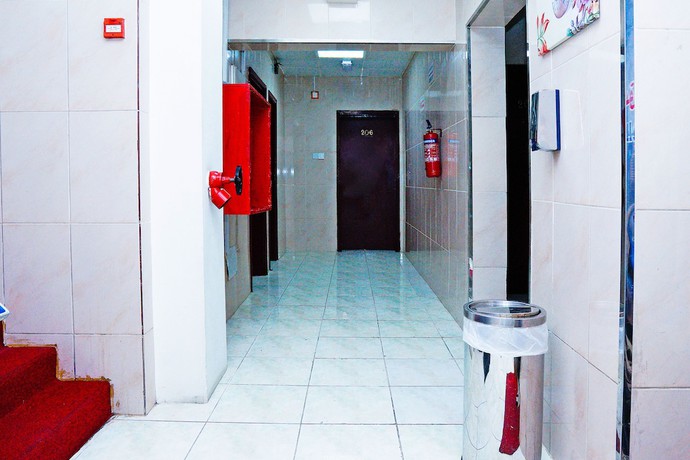 Imagen de los interiores del OYO 177 Al Ammari. Foto 18