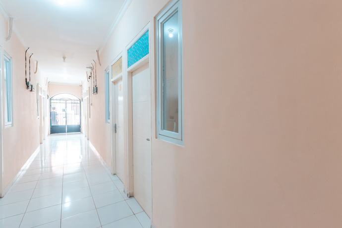 Imagen de los interiores del OYO 1841 Kathyrn Residence. Foto 12
