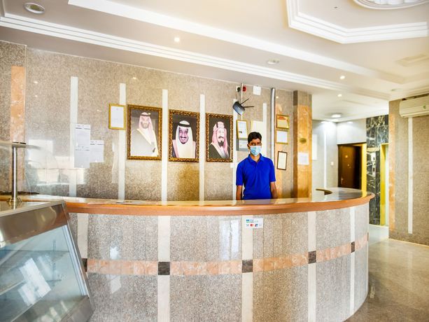 Imagen de los interiores del OYO 525 Rose Plaza1. Foto 19