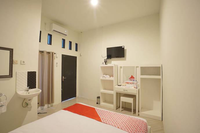 Imagen de la habitación del OYO 967 Cajoma Guesthouse. Foto 6
