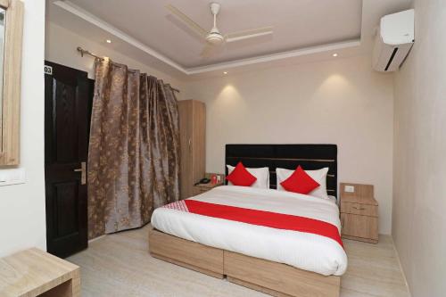 Imagen de la habitación del OYO Flagship Easy Homes. Foto 20