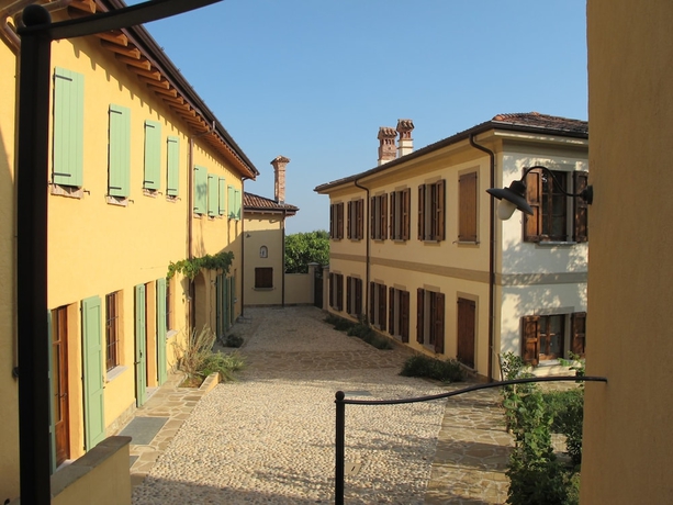 Imagen de los interiores del Oasi Di Galbusera Bianca. Foto 17