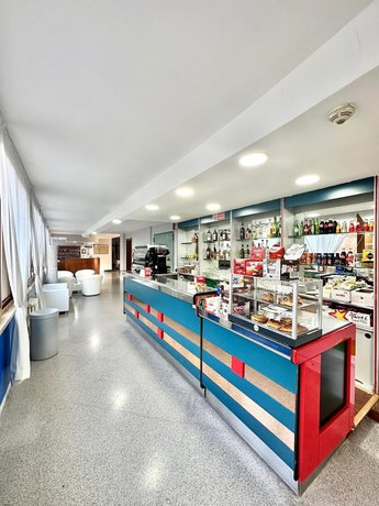 Imagen del bar/restaurante del Oasi San Francesco. Foto 5