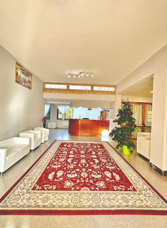 Imagen de los interiores del Oasi San Francesco. Foto 20