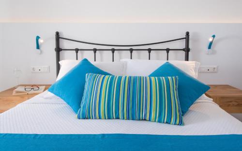 Imagen de la habitación del Oasis Beach Hotel. Foto 6