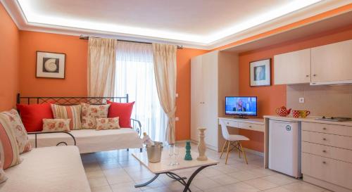 Imagen de la habitación del Oasis Beach Hotel. Foto 7