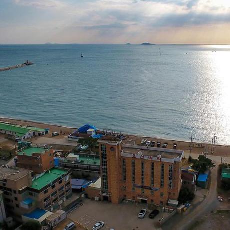 Imagen general del Ocean Beach Hotel. Foto 4