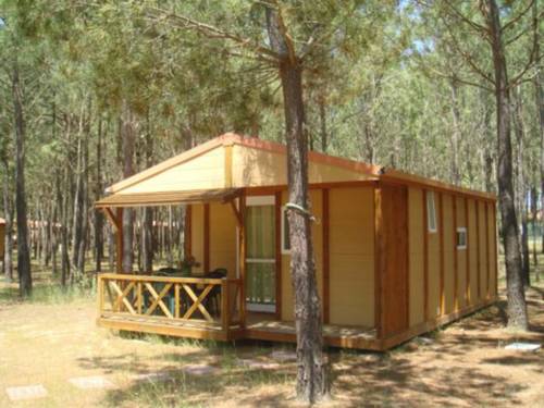 Imagen de la habitación del Odeceixe Bungalow-parque De Campismo Sao Miguel. Foto 1