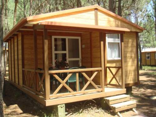 Imagen de la habitación del Odeceixe Bungalow-parque De Campismo Sao Miguel. Foto 3
