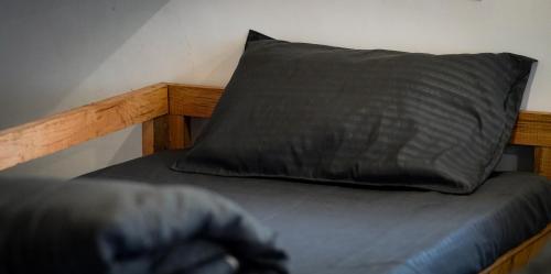 Imagen de la habitación del Odin Hostel Kasol. Foto 17