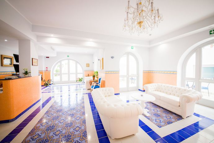 Imagen de los interiores del Odysseus Hotel. Foto 15