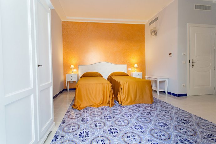 Imagen de la habitación del Odysseus Hotel. Foto 11