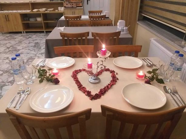 Imagen del bar/restaurante del Ogel Apart Otel. Foto 4