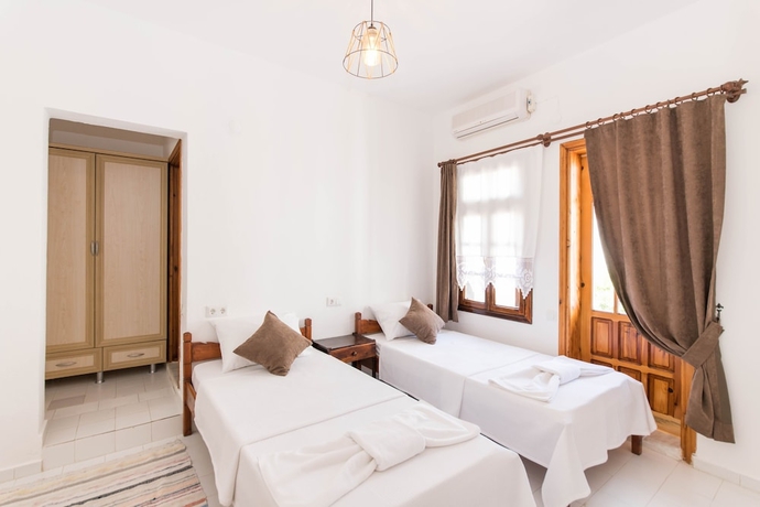 Imagen de la habitación del Old Kalamaki Pansiyon. Foto 8