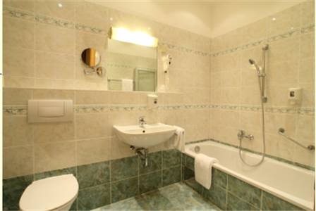 Imagen de la habitación del Oldtimer Motorhotel Guntramsdorf. Foto 4
