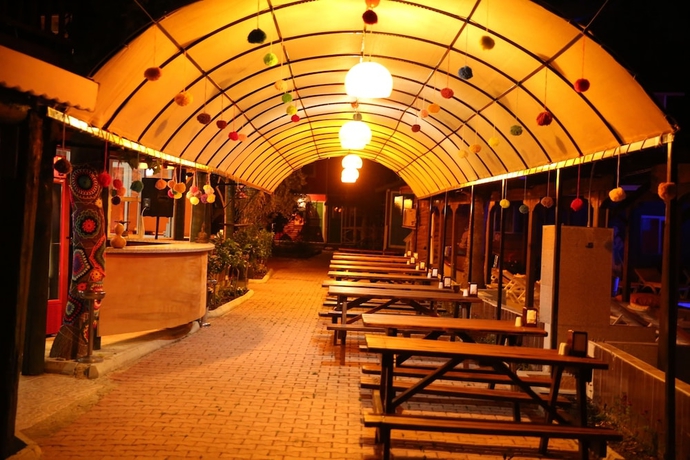 Imagen del bar/restaurante del Olimpos Salinas Wooden Houses. Foto 6