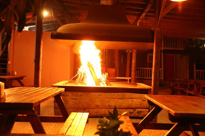 Imagen de los exteriores del Olimpos Salinas Wooden Houses. Foto 13