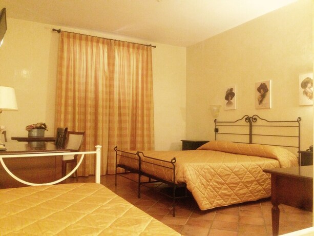 Imagen de la habitación del Olimpus. Foto 6