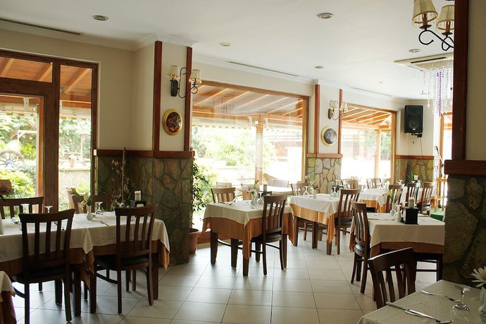 Imagen del bar/restaurante del Olinda HotelandSpa. Foto 3