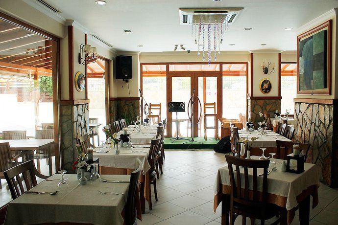 Imagen del bar/restaurante del Olinda HotelandSpa. Foto 5