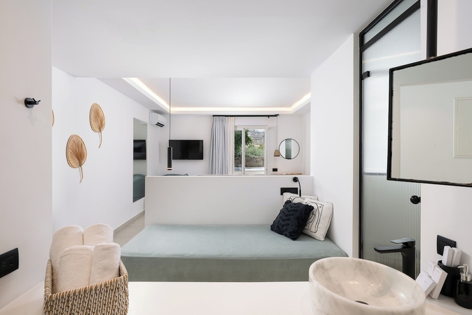 Imagen de la habitación del Oliving Mykonos Luxury Suites. Foto 9