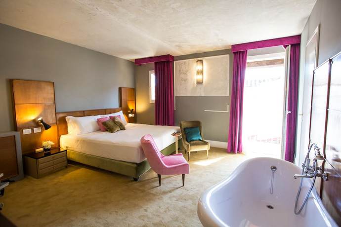 Imagen de la habitación del Oltrarno Splendid. Foto 17