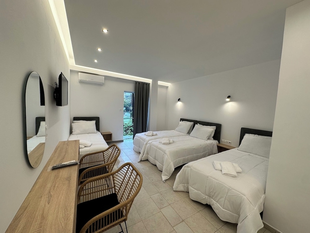 Imagen de la habitación del Olympian Altis Hotel. Foto 6