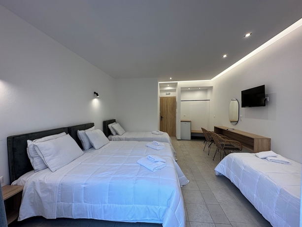 Imagen de la habitación del Olympian Altis Hotel. Foto 7