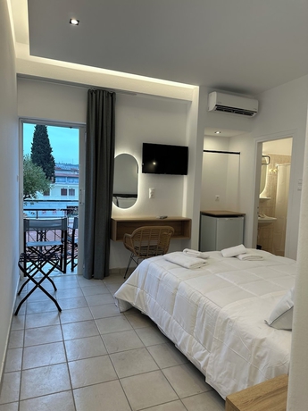 Imagen de la habitación del Olympian Altis Hotel. Foto 10