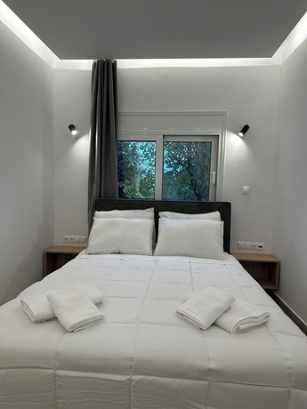 Imagen de la habitación del Olympian Altis Hotel. Foto 11