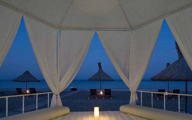 Imagen de los exteriores del Olympos Lodge. Foto 10