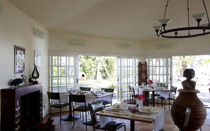 Imagen de los exteriores del Olympos Lodge. Foto 15