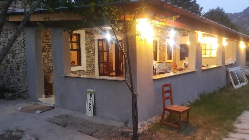 Imagen del bar/restaurante del Olympos Park. Foto 2