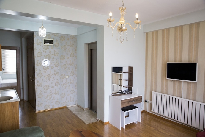 Imagen de la habitación del Omar Sultan Suites. Foto 12